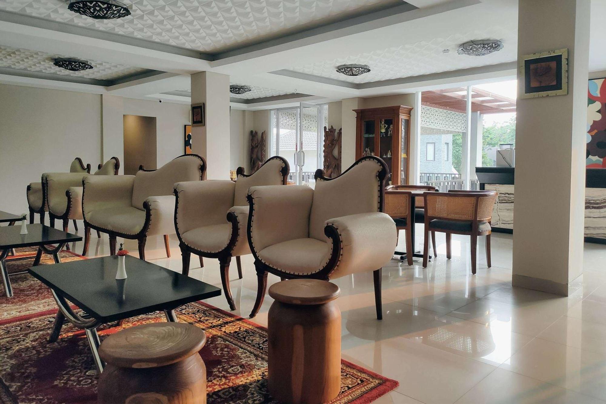 Hotel Ramada By Wyndham Yogyakarta Sleman  Exterior foto